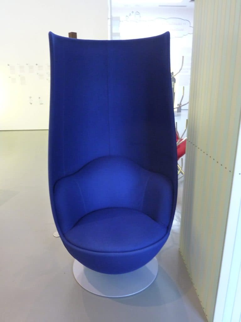 Chairs for breaking hearts - photo 5